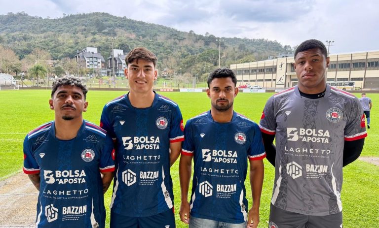 Gramadense anuncia mais quatro reforços para a temporada
